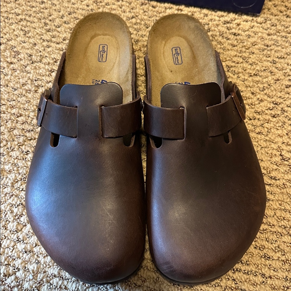 Birkenstock Boston’s (Never worn, brand new!)